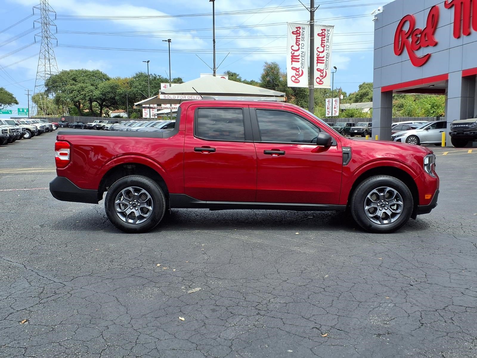 Certified 2025 Ford Maverick XLT w/ Equipment Group 302A AWD/4WD image 5