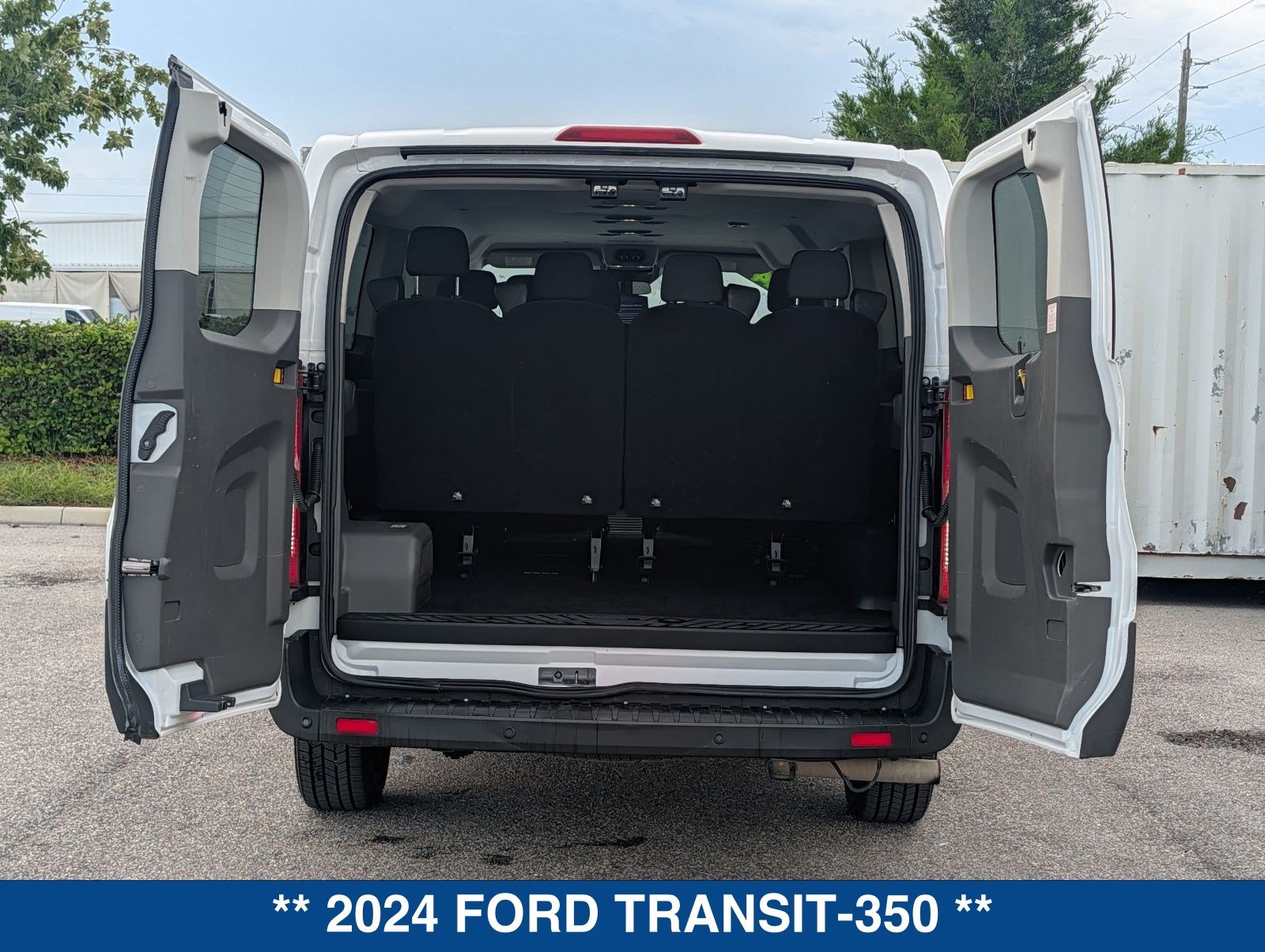 Certified 2024 Ford Transit 350 XLT RWD image 18