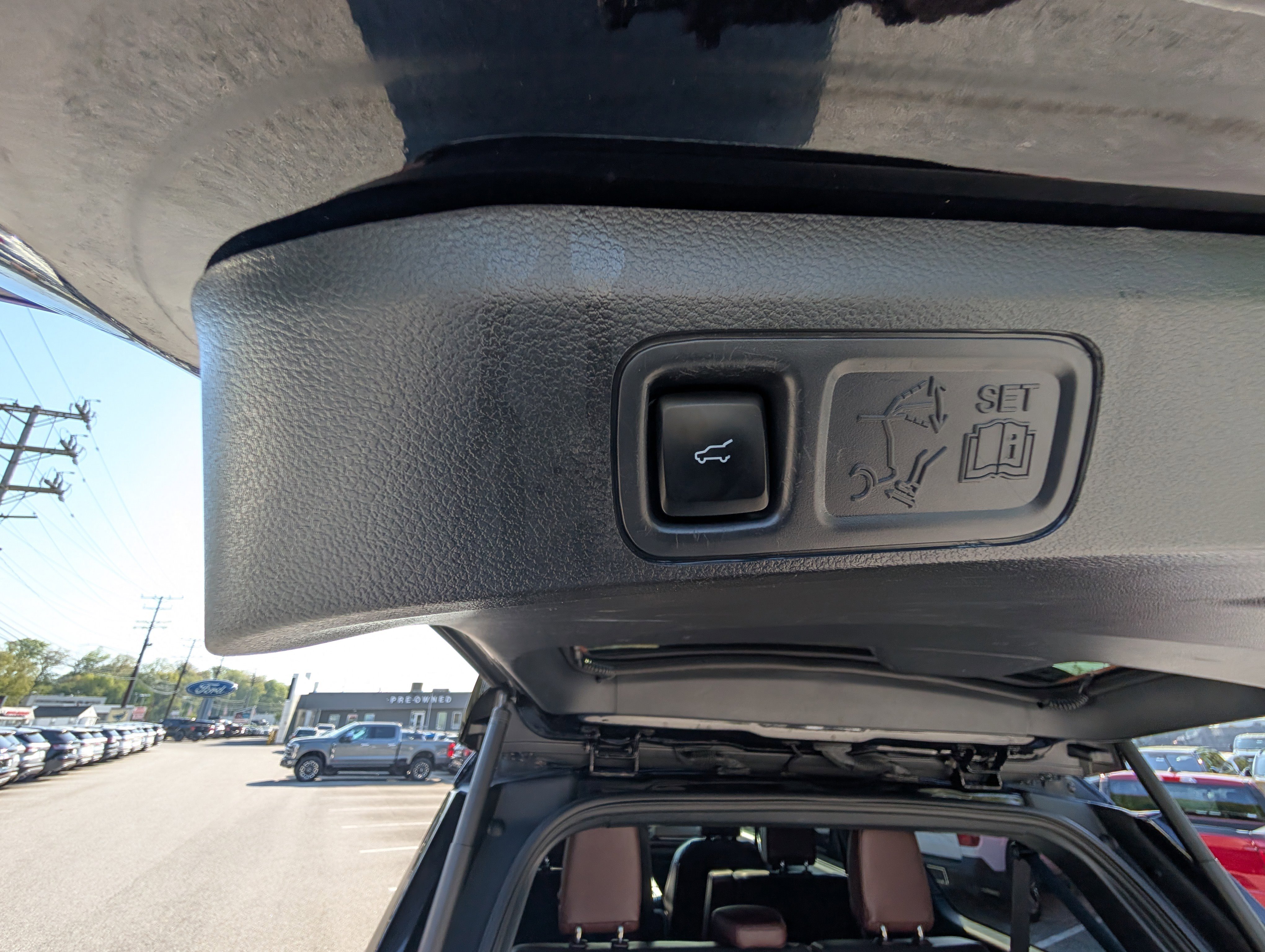 Certified 2022 Ford Expedition Max Limited AWD/4WD image 16