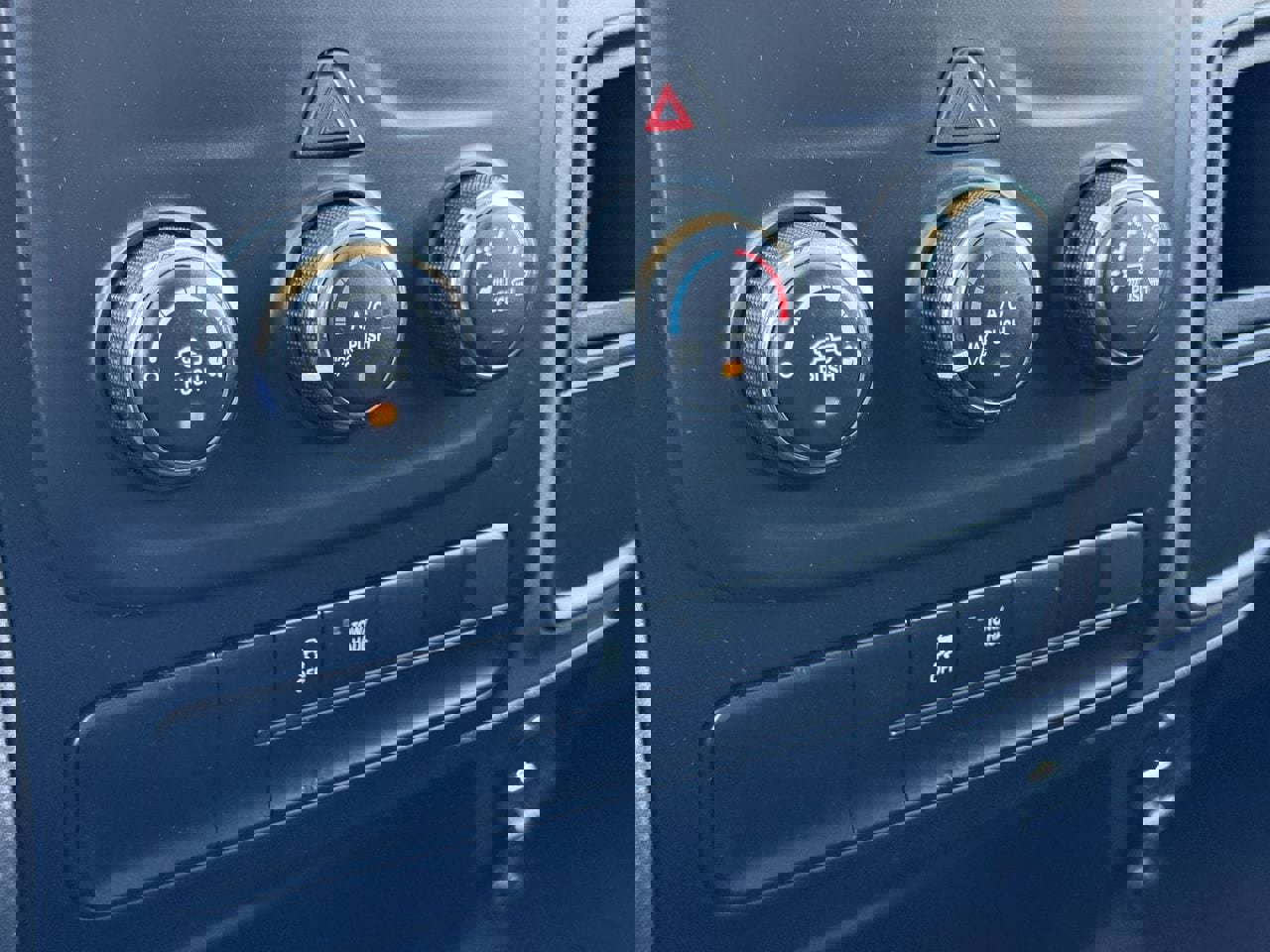 Used 2024 RAM 1500 Tradesman w/ Chrome Plus Package image 19