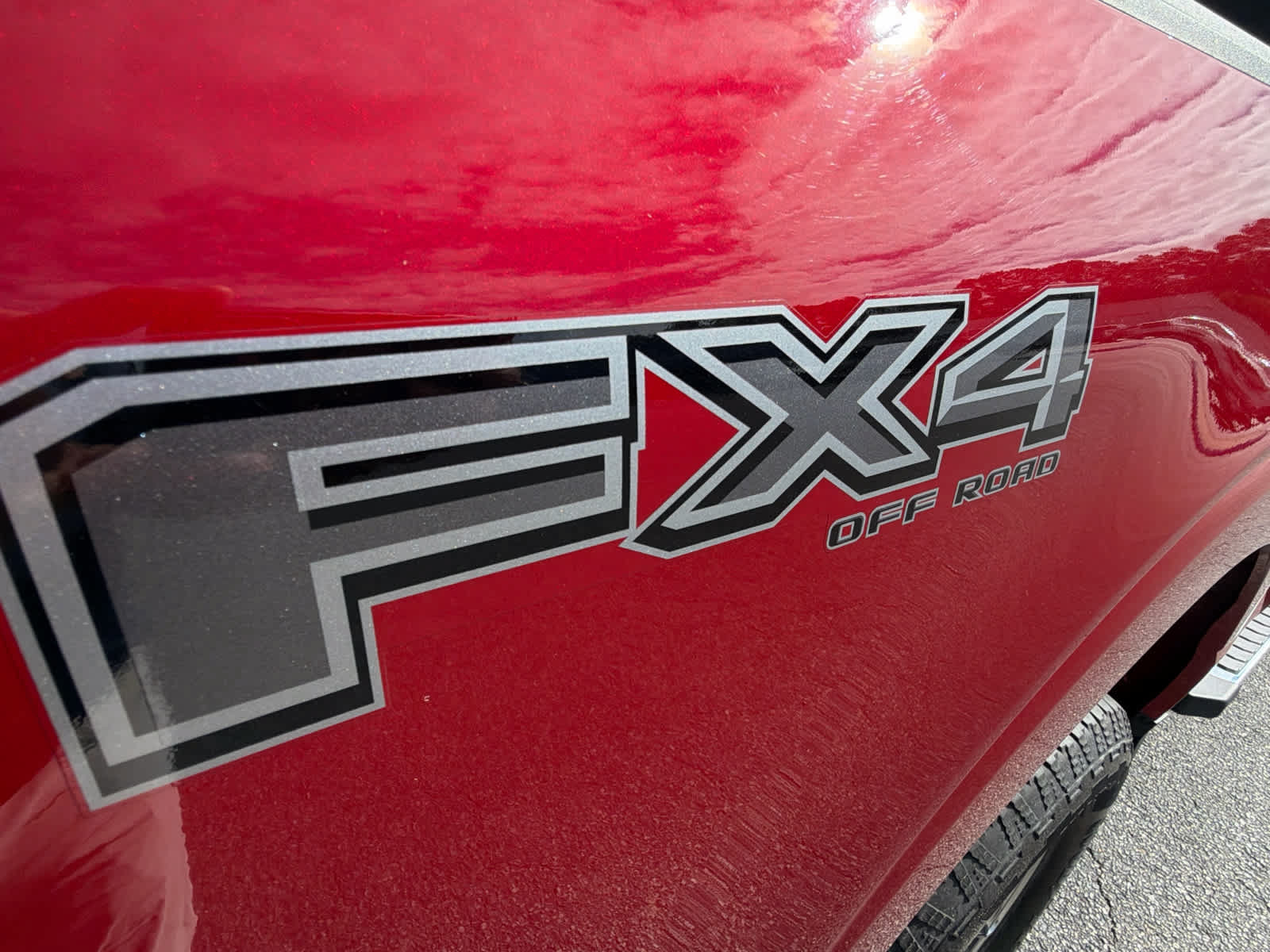 Certified 2024 Ford F150 XLT w/ FX4 Off-Road Package AWD/4WD image 32