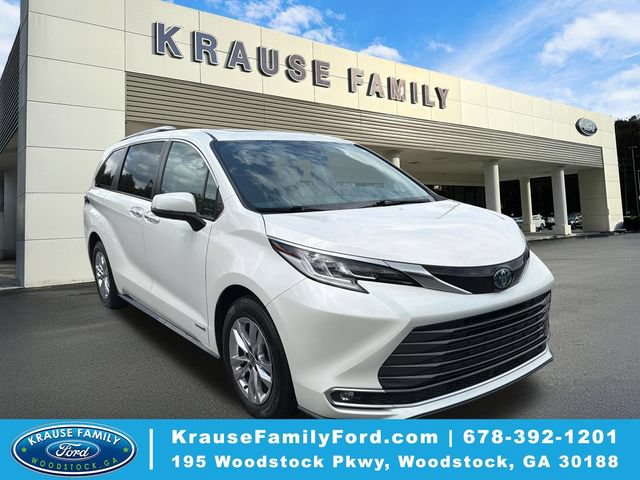 Used 2021 Toyota Sienna Limited FWD image 1