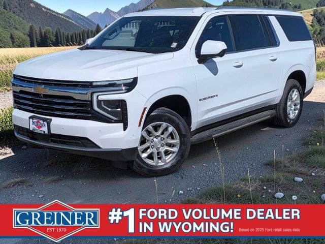Used 2025 Chevrolet Suburban LT
