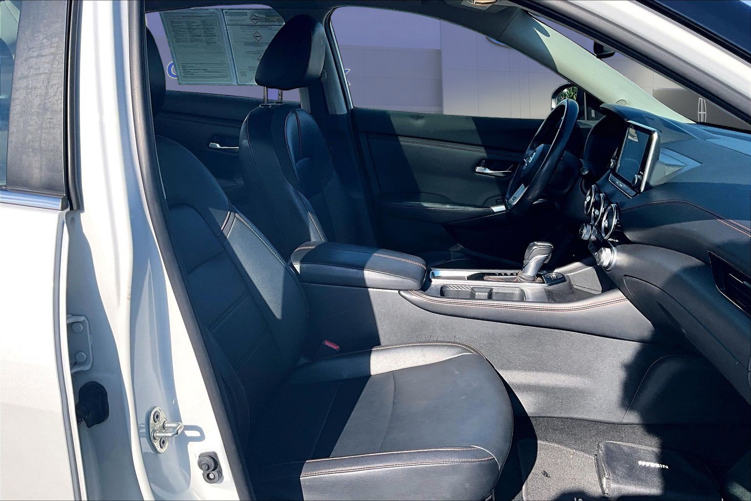 Used 2020 Nissan Sentra SR w/ Premium Package FWD image 29