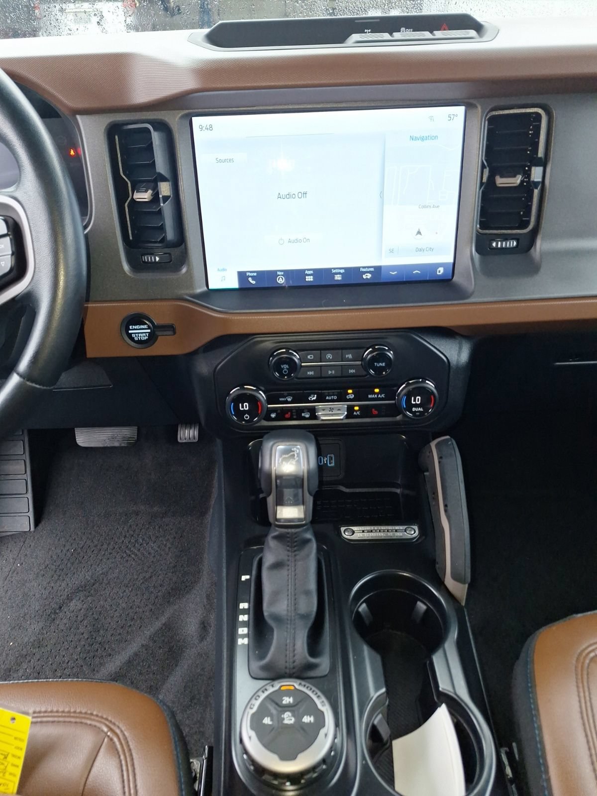 Certified 2024 Ford Bronco Outer Banks AWD/4WD image 14