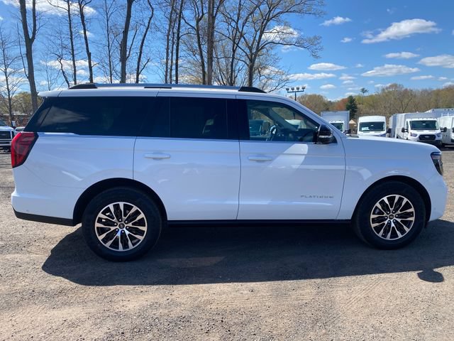 Certified 2025 Ford Expedition Platinum AWD/4WD image 8