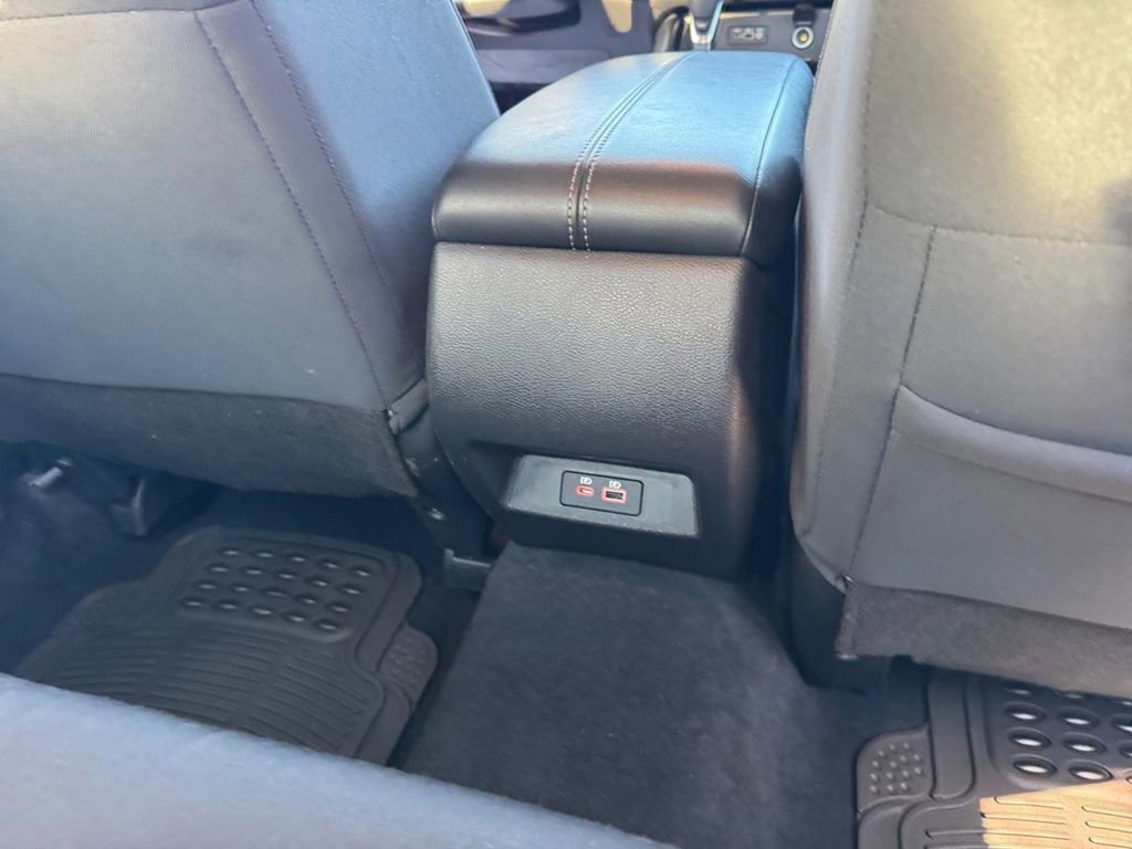 Used 2024 Nissan Altima 2.5 SV image 24