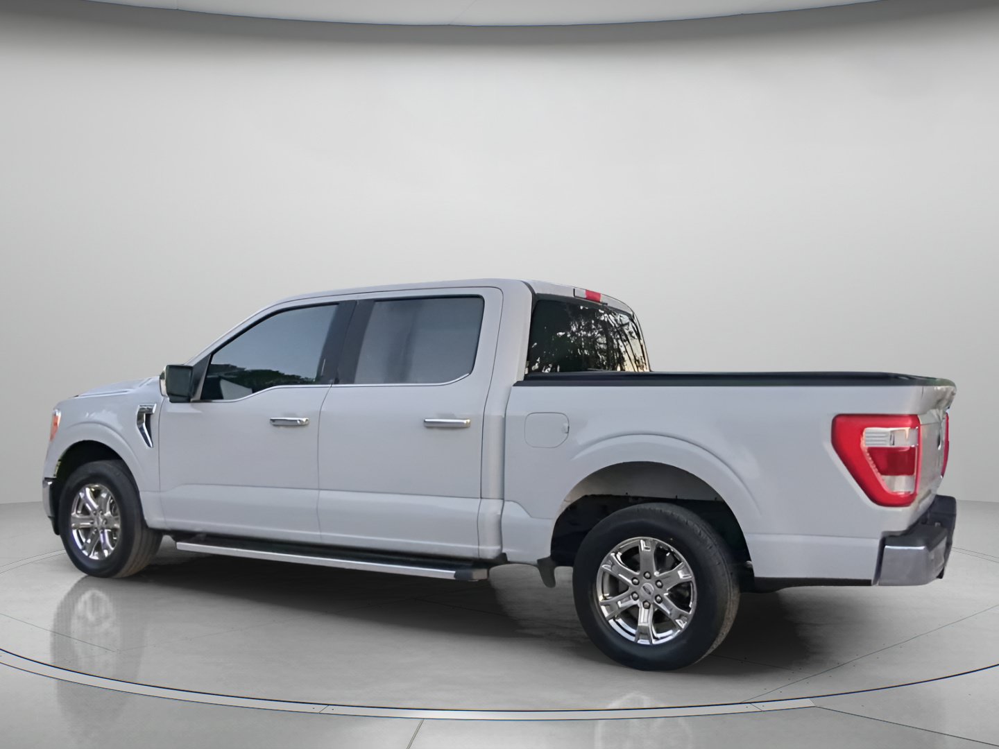 Certified 2023 Ford F150 Lariat RWD image 19