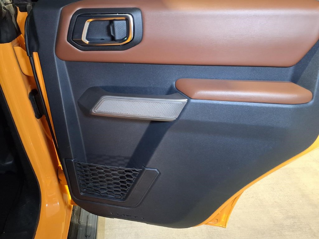 Certified 2022 Ford Bronco Outer Banks w/ Sasquatch Package AWD/4WD image 27