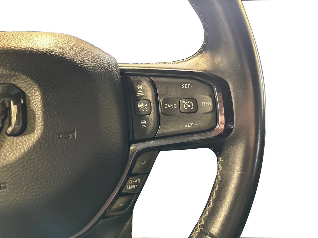 Used 2022 RAM 1500 Limited AWD/4WD image 34
