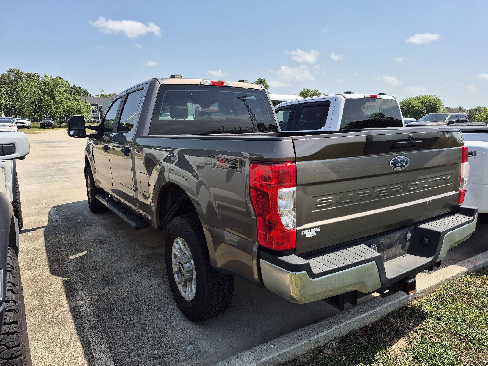 Certified 2020 Ford F250 XL w/ STX Appearance Package AWD/4WD image 9