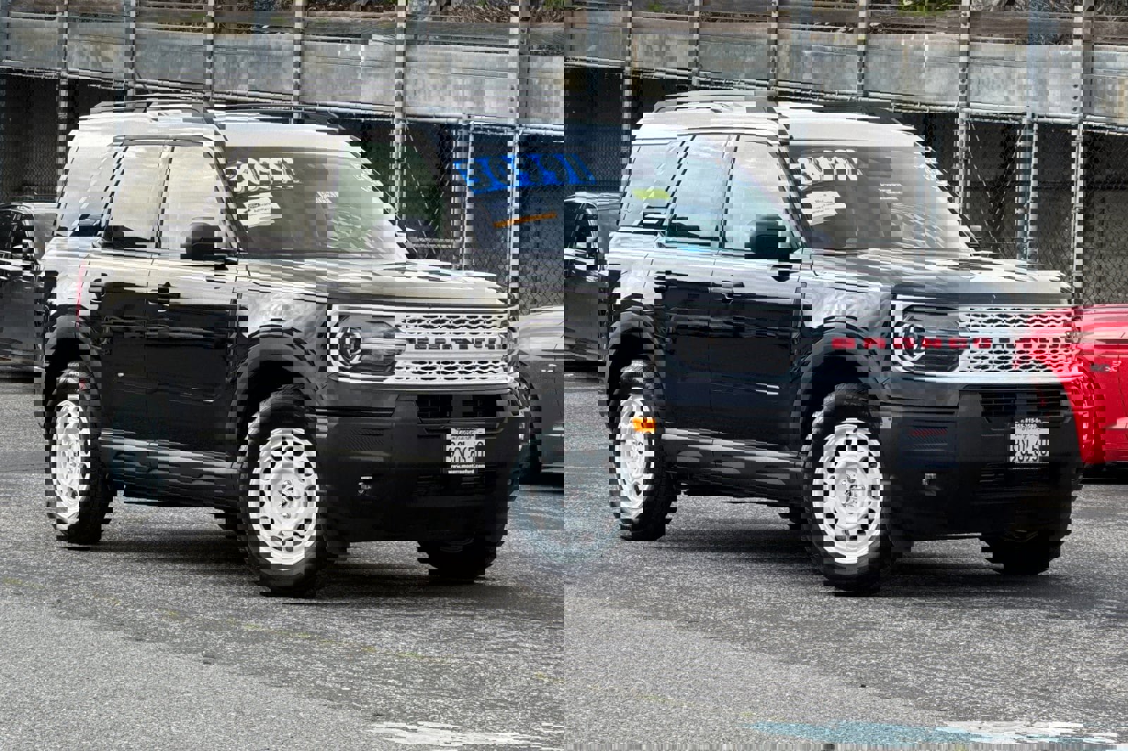 Certified 2025 Ford Bronco Sport Heritage w/ Convenience Package image 2