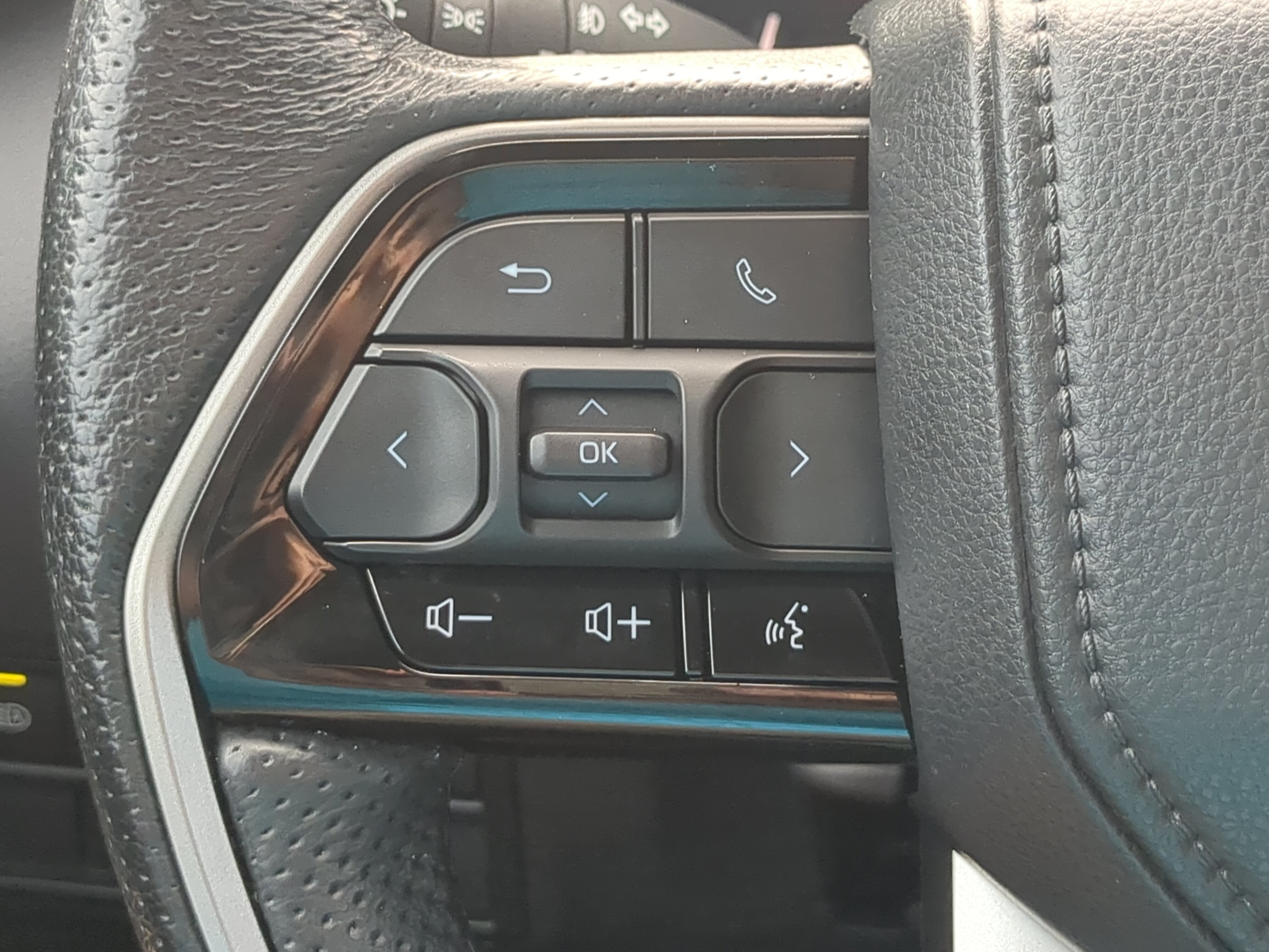 Used 2022 Toyota Tundra Limited RWD image 24