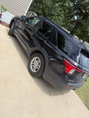 Certified 2025 Ford Explorer Active RWD image 4