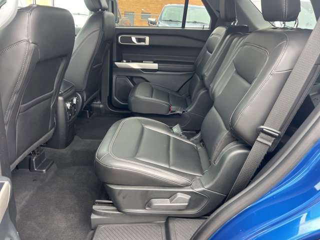 Certified 2022 Ford Explorer XLT w/ Equipment Group 202A image 21