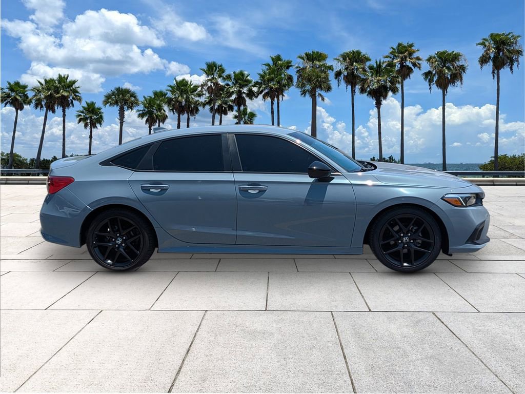 Used 2023 Honda Civic Sport image 8