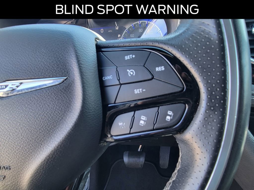 Used 2020 Chrysler Pacifica Limited w/ Advanced Safetytec Group image 21