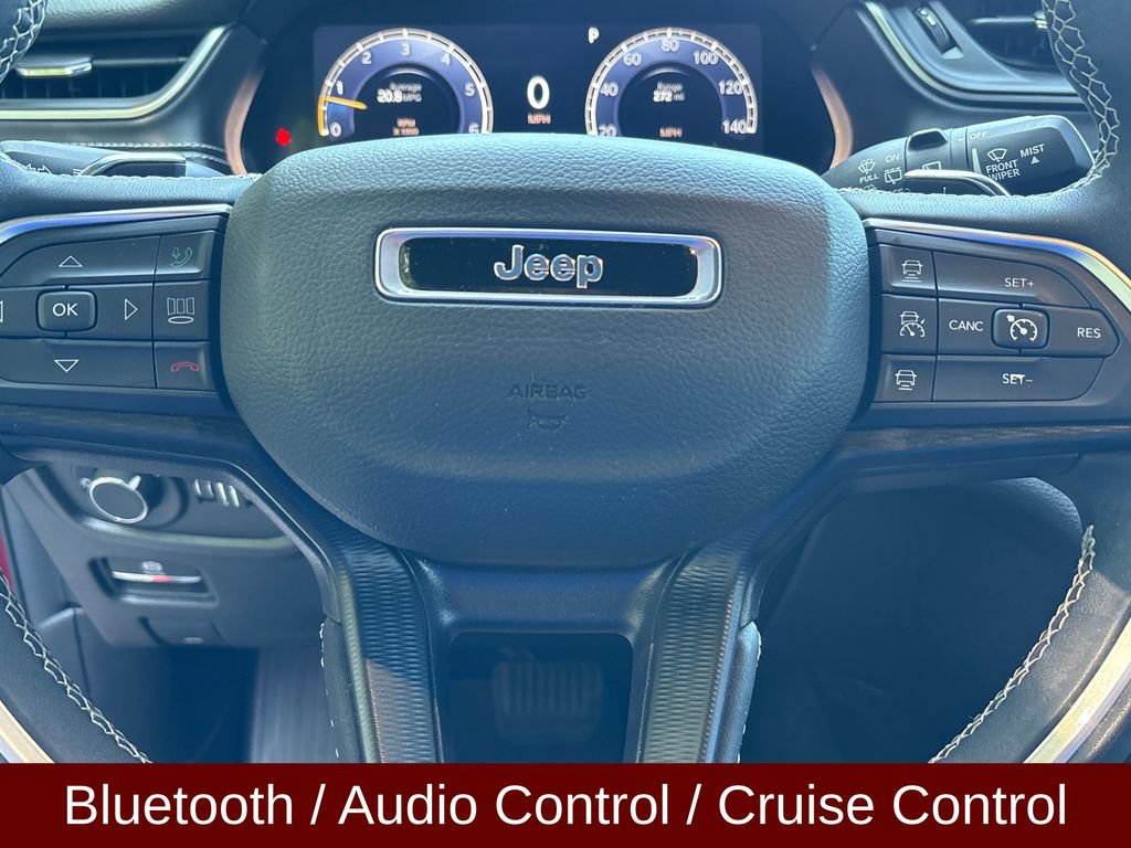 Used 2023 Jeep Grand Cherokee L Laredo AWD/4WD image 16