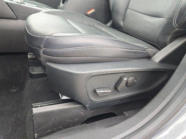 Certified 2022 Ford Escape Titanium w/ Class II Trailer Tow Package image 22