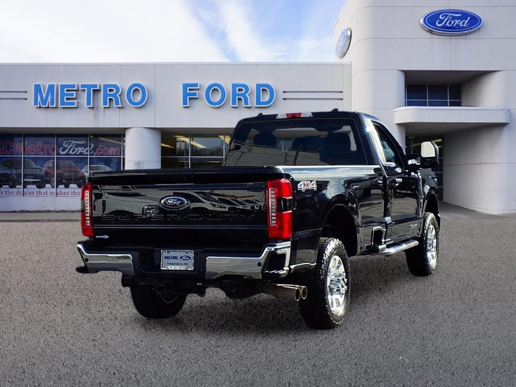 Certified 2023 Ford F350 XLT w/ 360-Degree Camera Package AWD/4WD image 3