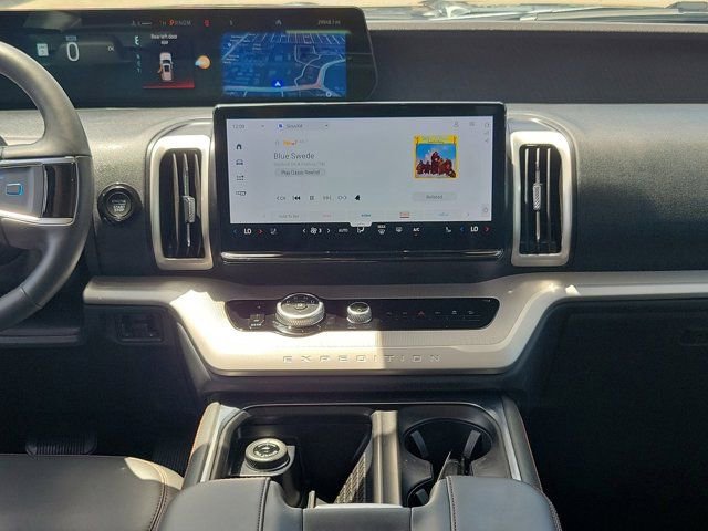Certified 2025 Ford Expedition Max Active AWD/4WD image 24