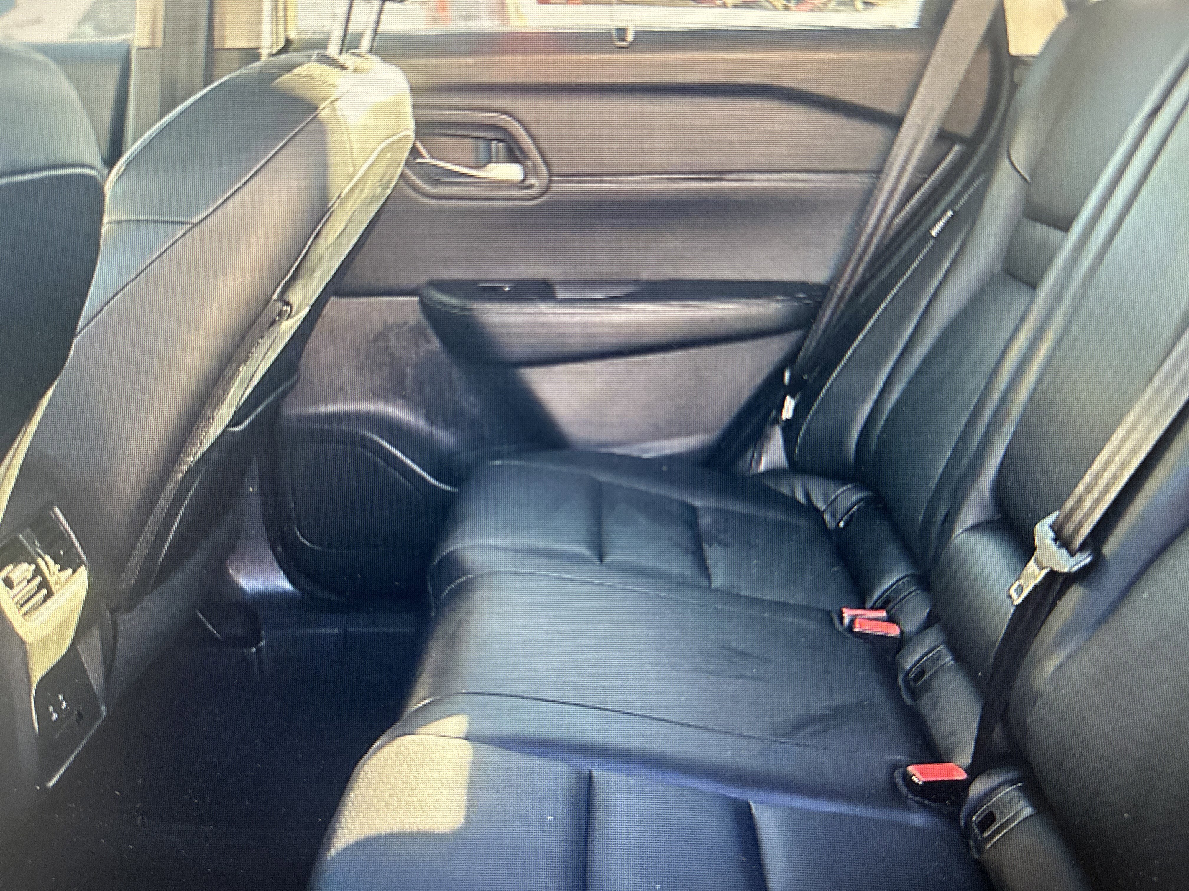 Used 2024 Nissan Rogue SV w/ SV Premium Package image 11