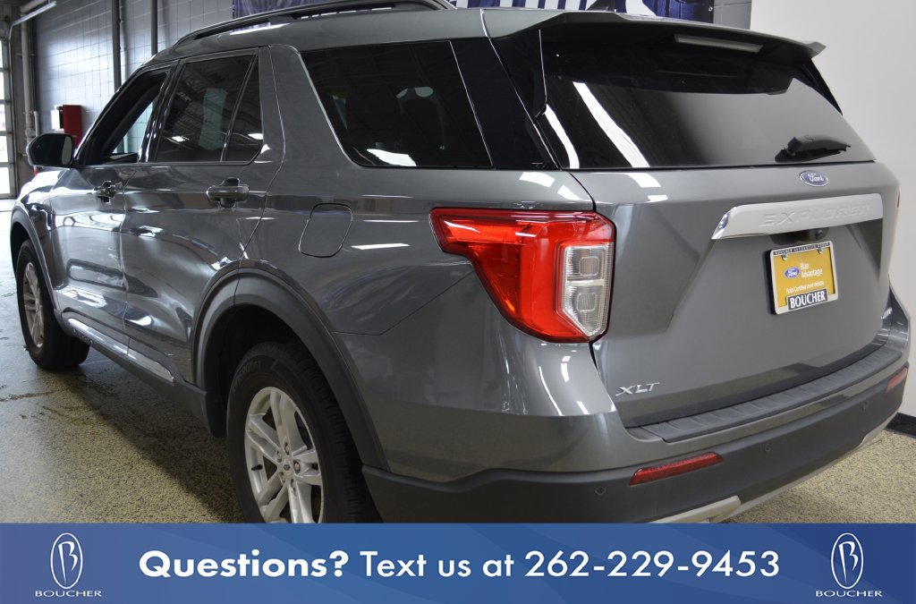 Certified 2024 Ford Explorer XLT w/ Equipment Group 202A AWD/4WD image 4