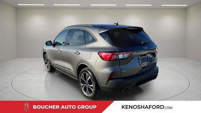 Certified 2022 Ford Escape SE w/ SE Sport Appearance Package image 3