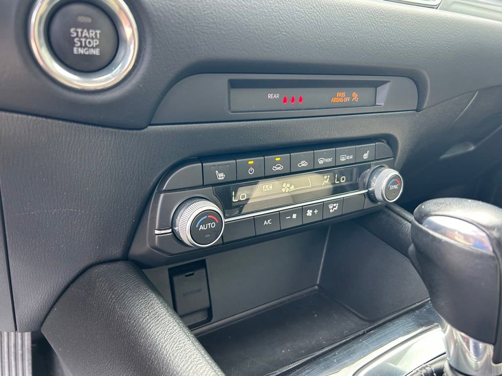 Used 2020 MAZDA CX-5 Touring FWD image 38