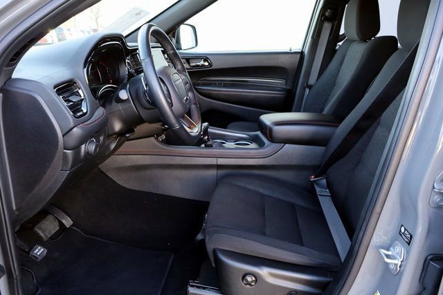 Used 2025 Dodge Durango GT image 31