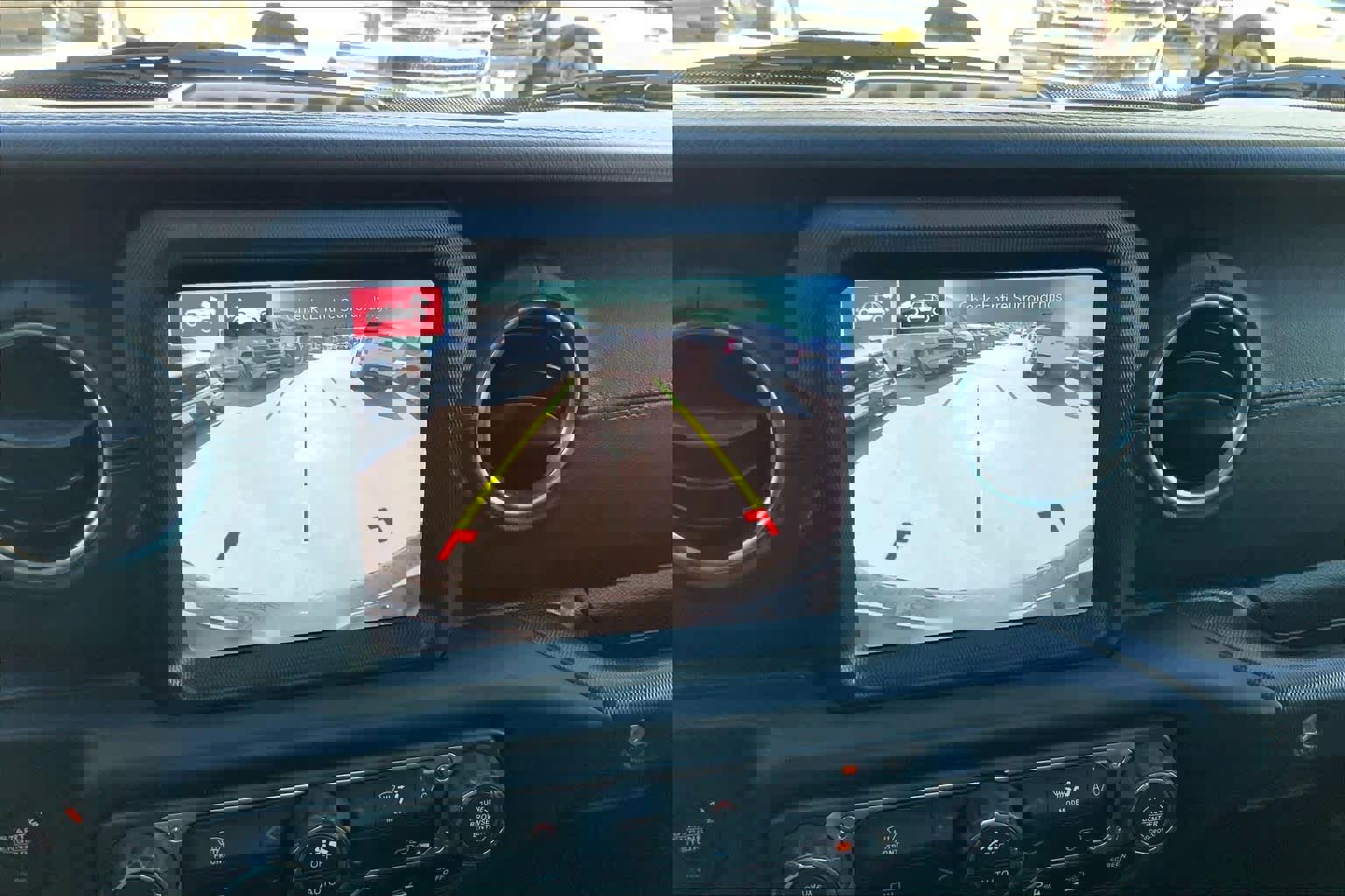 Used 2021 Jeep Wrangler Unlimited Rubicon 4xe w/ Steel Bumper Group image 26