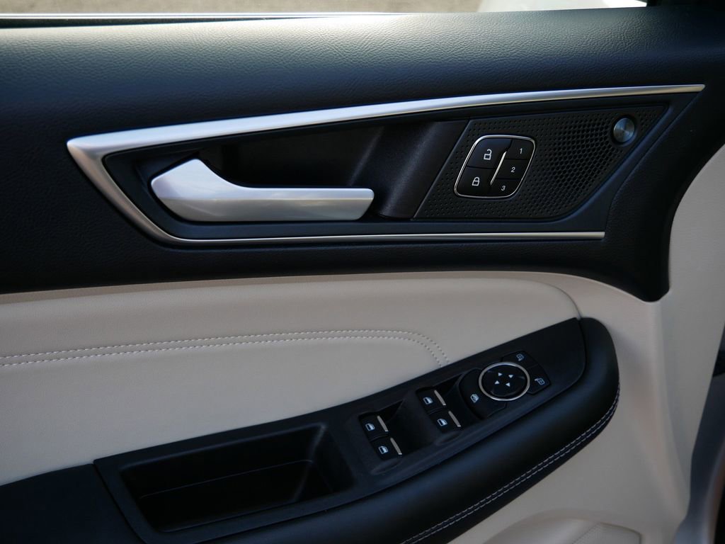 Certified 2024 Ford Edge Titanium w/ Equipment Group 301A image 16