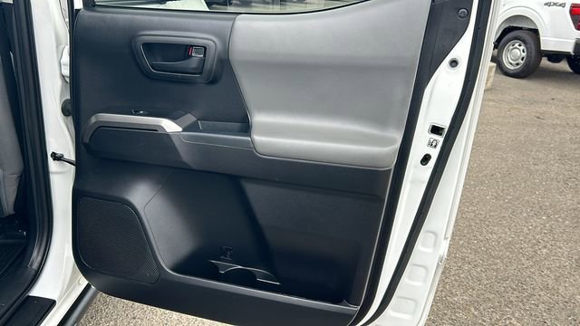 Used 2019 Toyota Tacoma SR5 image 12