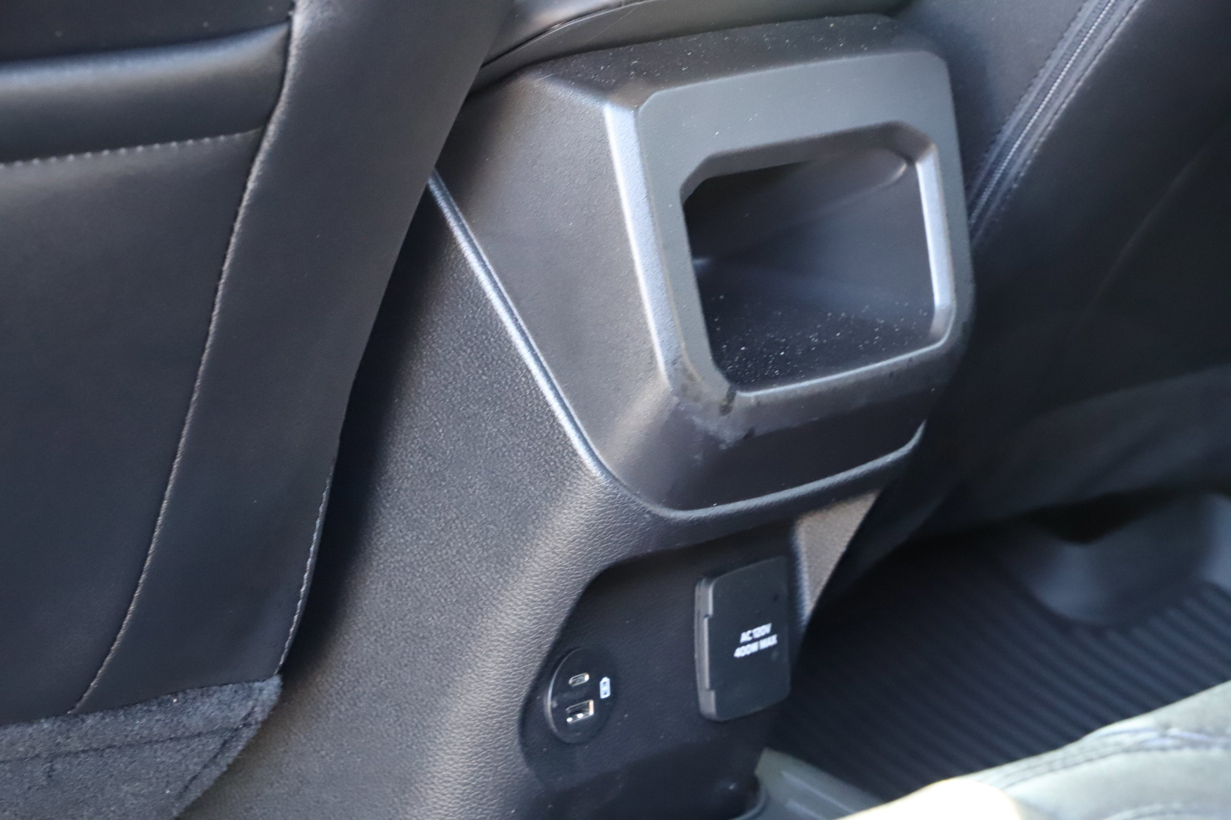 Certified 2025 Ford Ranger Lariat w/ Black Appearance Package image 22