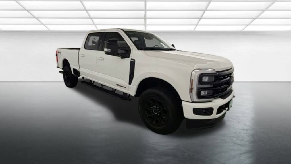 Certified 2024 Ford F250 Lariat w/ Black Appearance Package image 2