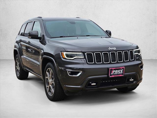 Used 2018 Jeep Grand Cherokee Limited AWD/4WD image 3