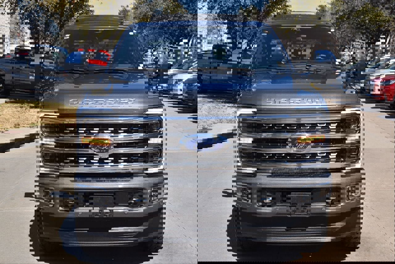 Certified 2024 Ford F250 Platinum w/ FX4 Off-Road Package image 13