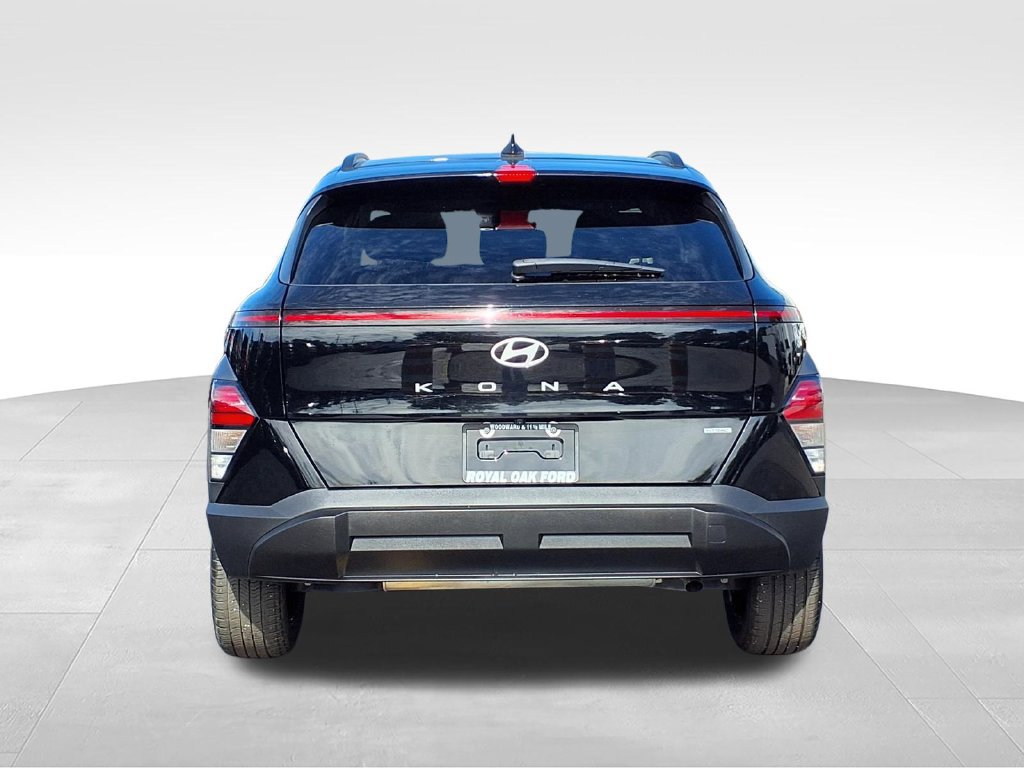 Used 2025 Hyundai Kona SEL AWD/4WD image 24