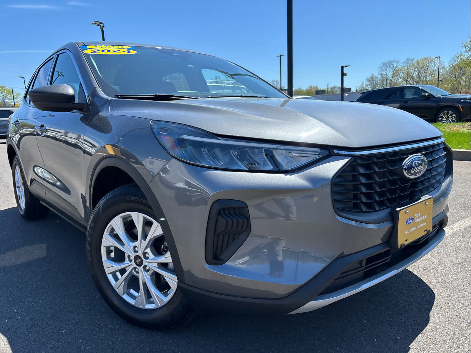Certified 2024 Ford Escape Active AWD/4WD image 3