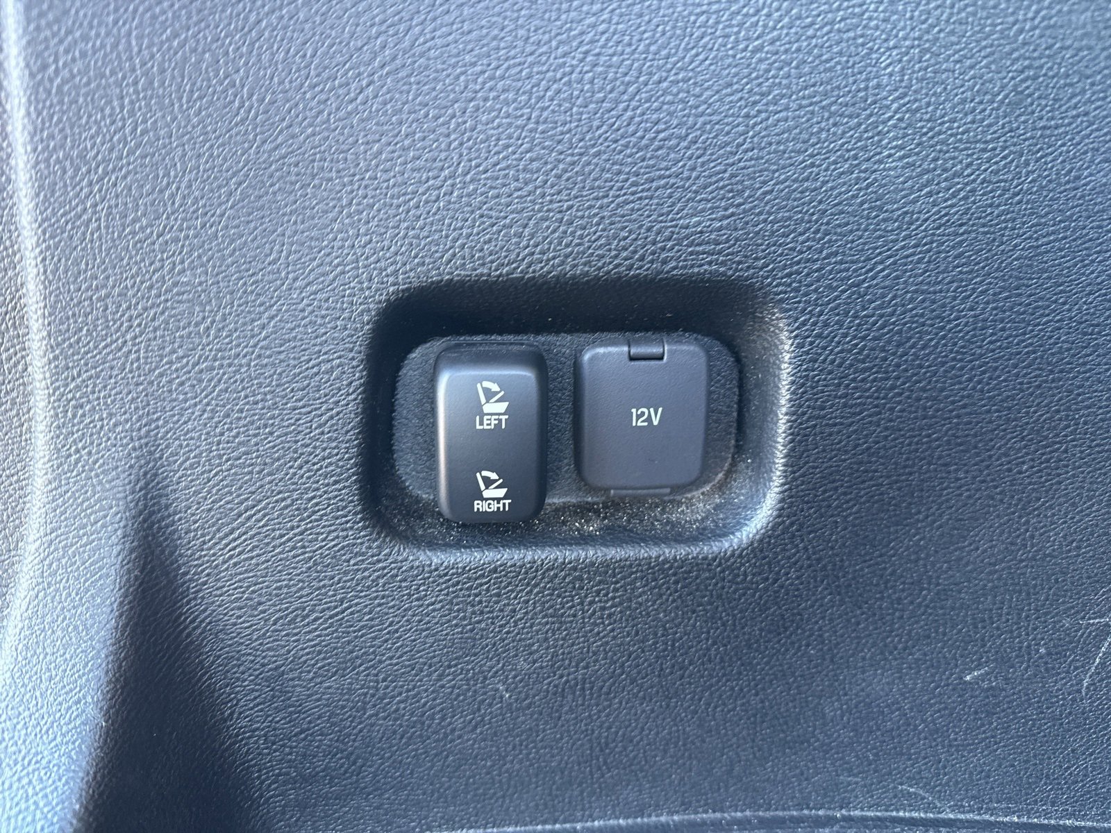 Certified 2022 Ford Edge Titanium image 23