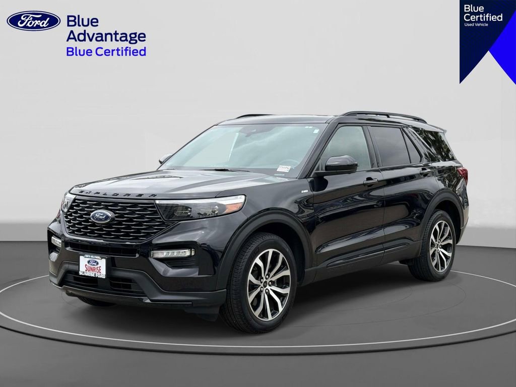 Certified 2023 Ford Explorer ST-Line w/ Class IV Trailer Tow Package
