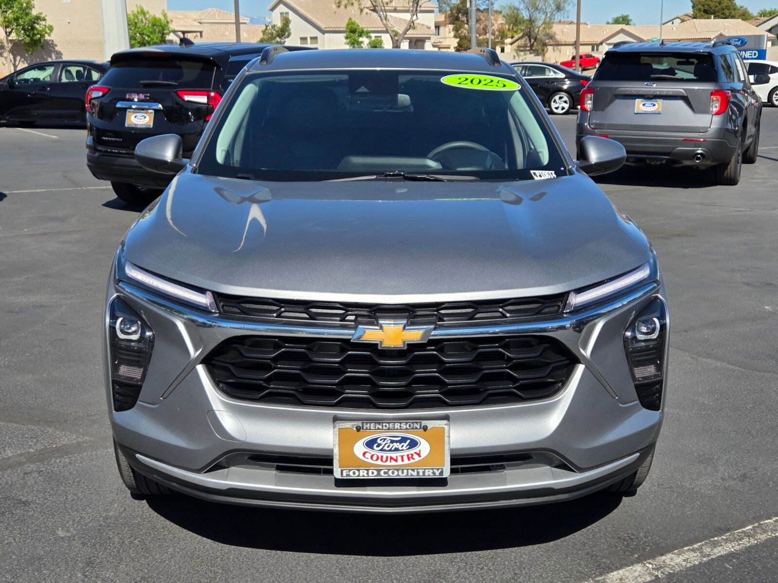 Used 2025 Chevrolet Trax LT image 8