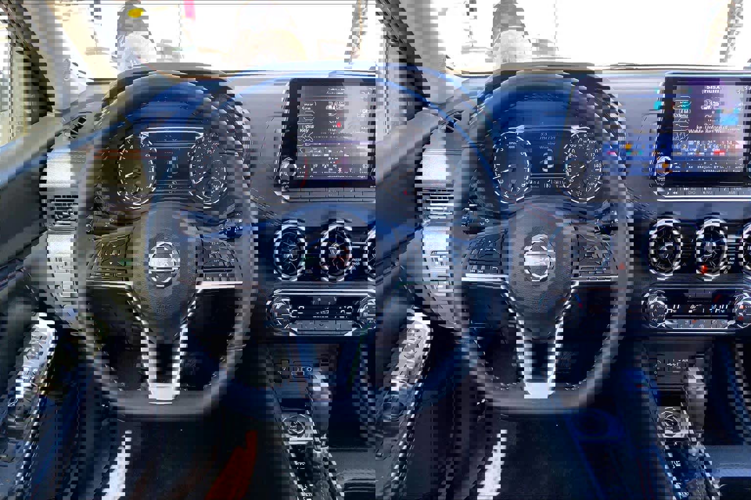 Used 2025 Nissan Sentra SR image 8