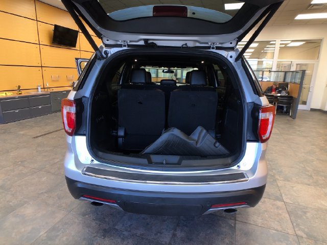 Certified 2019 Ford Explorer Limited w/ Class III Trailer Tow Package FWD image 23