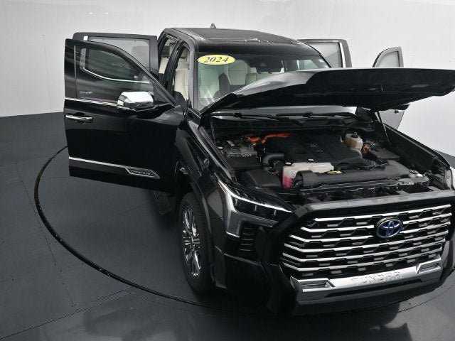 Used 2024 Toyota Tundra Capstone AWD/4WD image 41