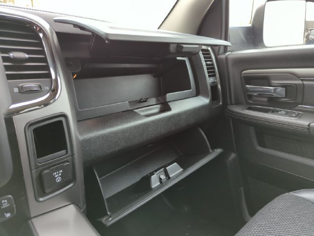 Used 2018 RAM 1500 Sport w/ Convenience Group AWD/4WD image 44
