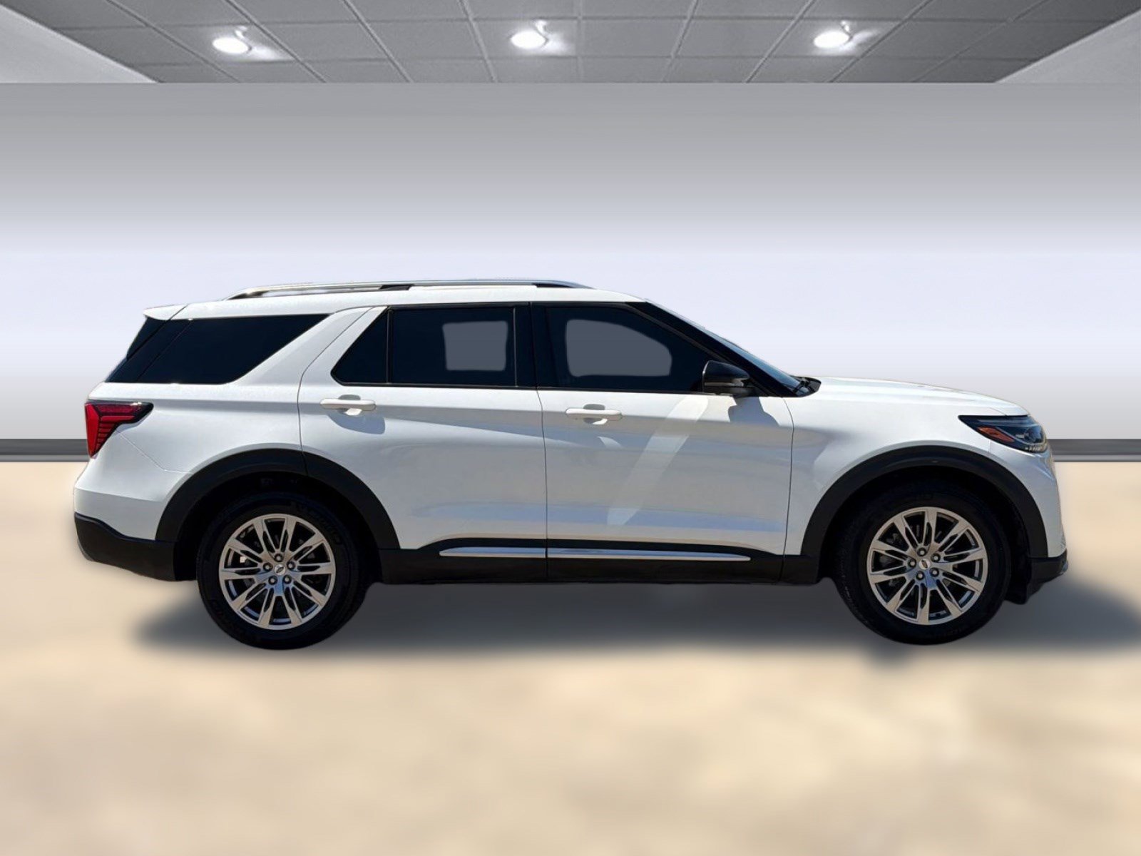 Certified 2025 Ford Explorer Platinum RWD image 8