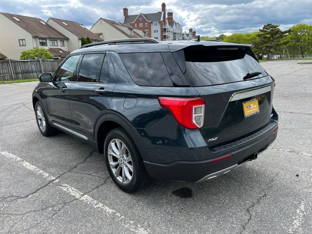 Certified 2023 Ford Explorer XLT w/ Equipment Group 202A AWD/4WD image 7