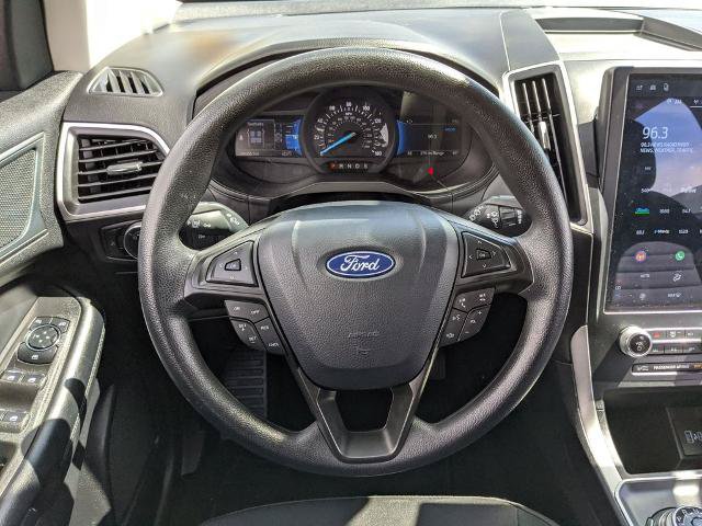 Certified 2024 Ford Edge SE w/ Black Appearance Package AWD/4WD image 10
