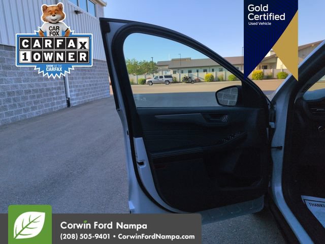 Certified 2026 Ford Escape Active w/ Tech Pack #1 AWD/4WD image 12